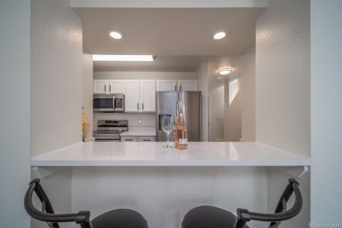 70 Del Norte St, Denver, CO 80221-4109