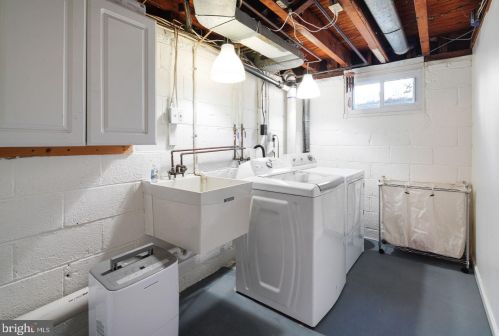 400 Strawbridge Ave, Camden NJ 08108-2001 exterior