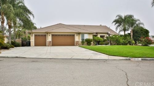 4640 Cambridge Ct, Riverside, CA 92509-8836