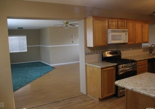 2324 Mdw St, Cedar City UT 84720-2265 exterior