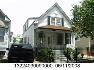 4166 Eddy St, Chicago, IL 60641-3929