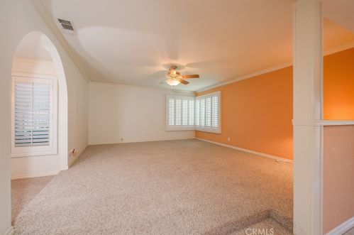 16355 Rancho Escondido Dr, Riverside CA  92506-5801 exterior