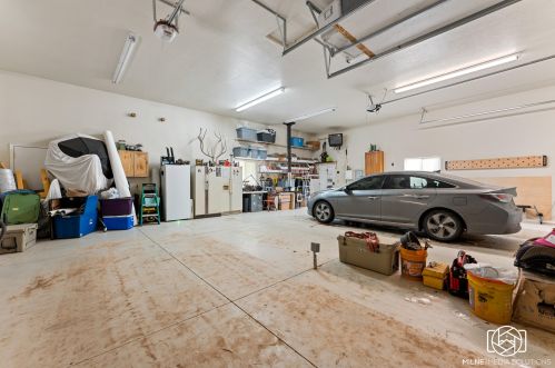 2548 3700, Cedar City UT 84721-8135 exterior