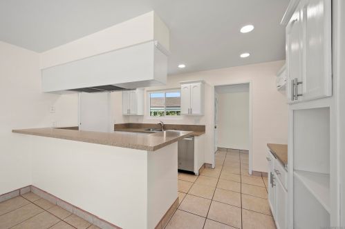 966 Melrose Ave, Chula Vista CA  91911-2336 exterior