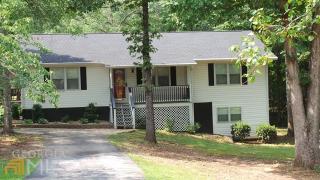 881 Waterview Dr, Lagrange, GA 30240-9173