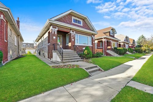 1932 East Ave, Forest View IL  60402-1924 exterior