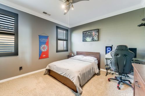 18458 Lakepointe Dr, Riverside CA  92503-0252 exterior