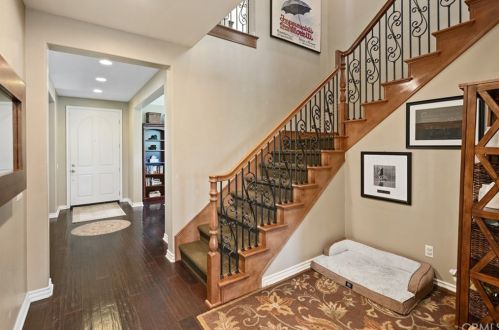 16093 Sierra Heights Dr, Riverside CA  92503-8449 exterior