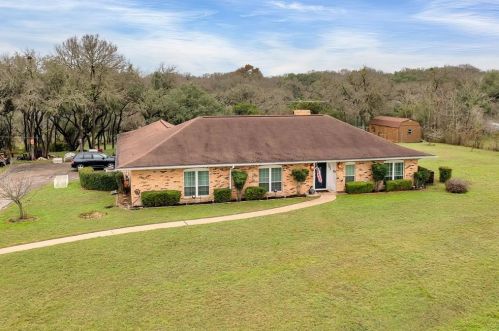 301 Arroyo Vista Dr, Manchaca, TX 78652-3748