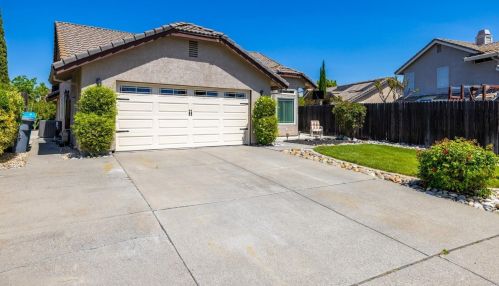 321 Sunridge Way, Vacaville, CA 95688-9239