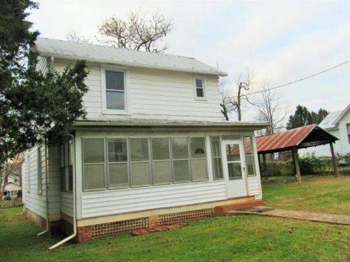 171 Brooks St, Monroe, VA 24574-3233