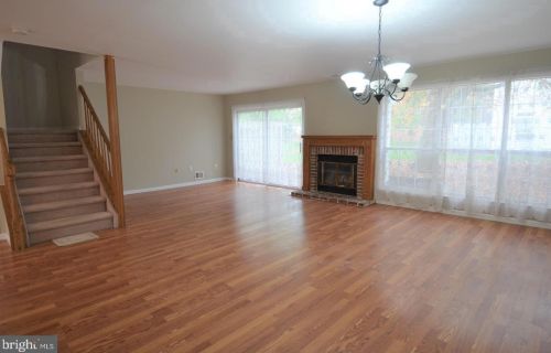 3 Heath Ct, Princeton NJ  08540-7057 exterior