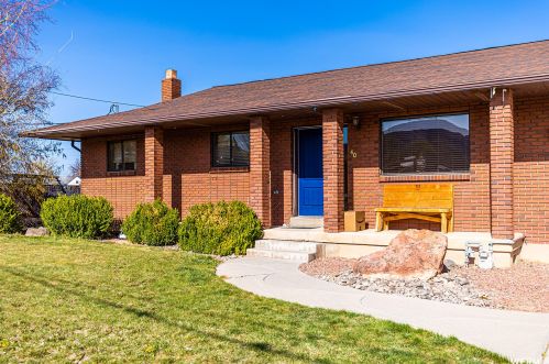 40 100, Aurora, UT 84620-7702