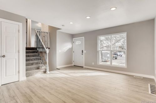 1661 Walden Ct, Denver CO 80016-1189 exterior