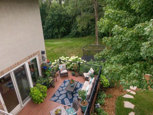 3315 Crestmoor Dr, Saint Paul MN  55125-5006 exterior
