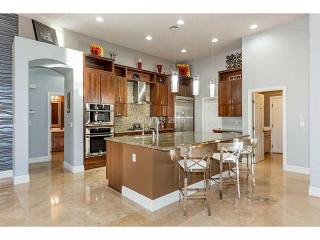 2024 Poetry Ave, Henderson, NV 89052-5542
