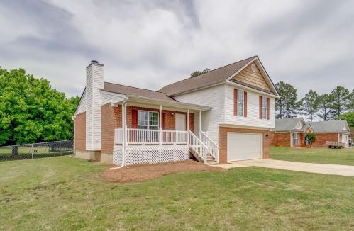 179 Ernie Way, Statham, GA 30666-2133