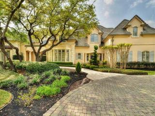 4200 Churchill Downs Dr, Austin, TX 78746-1108