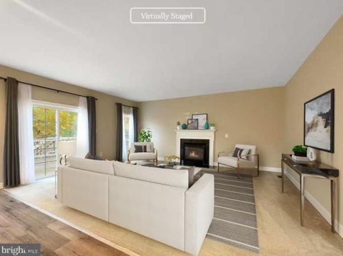 18947 Highland Park Dr, Triangle VA  22172-2067 exterior