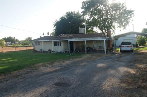 2437 Vista Ave, Fresno, CA 93722-9754