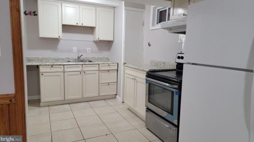 12304 Blakely Ct, Silver Spring MD 20904-1812 exterior