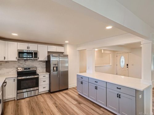 661 Joplin St, Denver CO  80011-7604 exterior