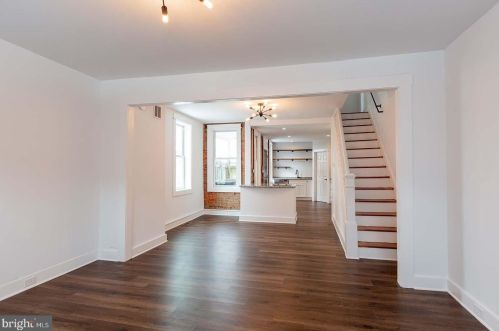 535 Strawberry St, Lancaster PA  17602-4466 exterior