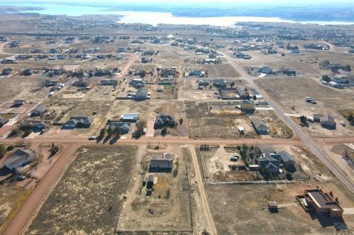 1453 Caida Del Sol Dr, Pueblo CO  81007-4079 exterior