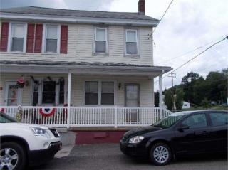 2 Willow Ln, Primrose, PA 17901-8316