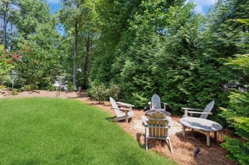 4110 Chippewa Pl, Atlanta GA  30319-1524 exterior