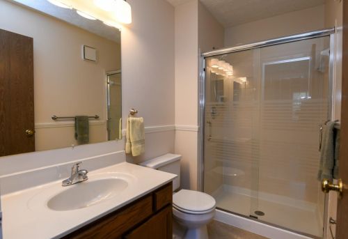 7935 Fld Ertel Rd, Cincinnati OH  45249-8214 exterior