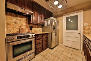 2922 Attridge Rd, Houston TX  77018-8210 exterior