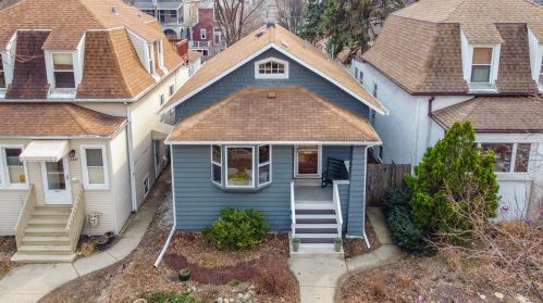 2311 Berwyn Ave, Chicago, IL 60625-1120