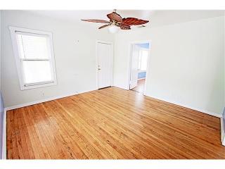 943 52nd St, Austin TX  78751-2243 exterior