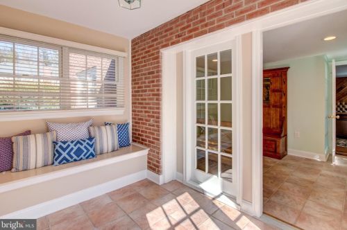 77 Westerly Rd, Princeton NJ 08540-2628 exterior