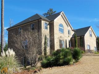 2431 Brynlyn Woods Dr, Conyers, GA 30013-1440