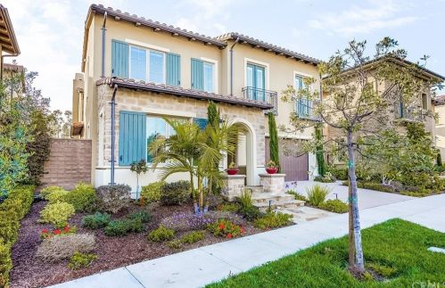 18 Shadybend, Irvine CA  92602-0844 exterior