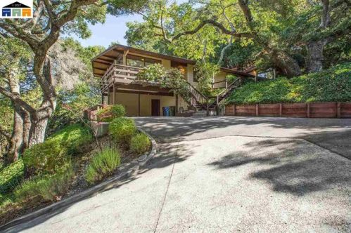 187 Canon Dr, Orinda, CA 94563-2218