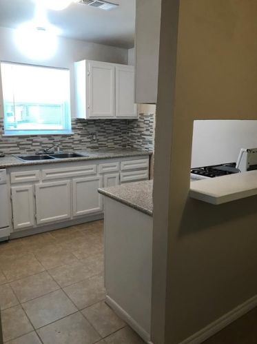 3304 Scotch Moss Ln, Morgans Point TX  77571-3650 exterior