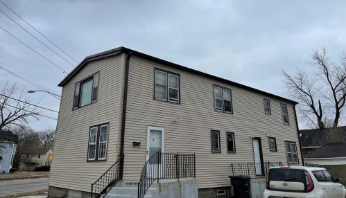 14214 Lincoln Ave, Dolton, IL 60419-1390