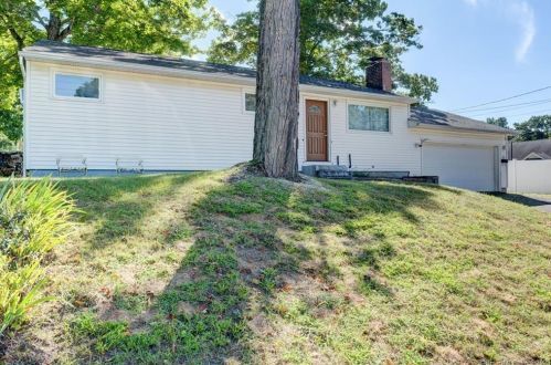 56 Arlene St, Torrington, CT 06790-3831