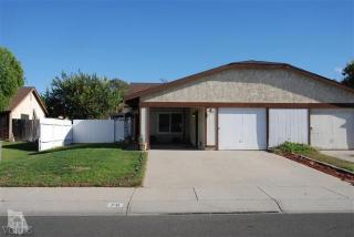 70 Abrazo Dr, Camarillo, CA 93012-6703