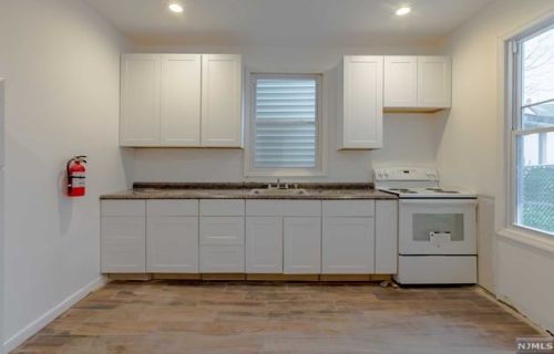 201 4 St, Paterson NJ 07522-1831 exterior