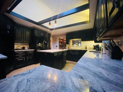 16 Stearns St, Killingly CT  06239-2922 exterior