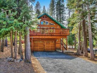 12990 Rainbow Dr, Truckee, CA 96161-2623