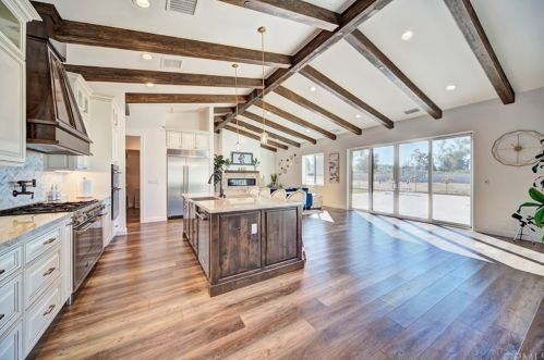 39977 Calle Bellagio, Temecula, CA 92592-8580