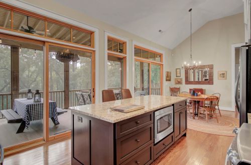 4637 Lazy Creek Ln, Wadmalaw Is SC  29487-7066 exterior