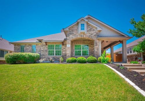 221 Sycamore St, Georgetown, TX 78633-1807