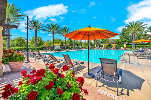 199 Rodeo, Irvine CA  92602 exterior