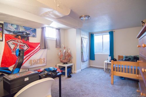 2038 6th Ave, Greeley CO  80631-7106 exterior